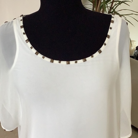 Cache Sheer Cream Color Top - Picture 2 of 9